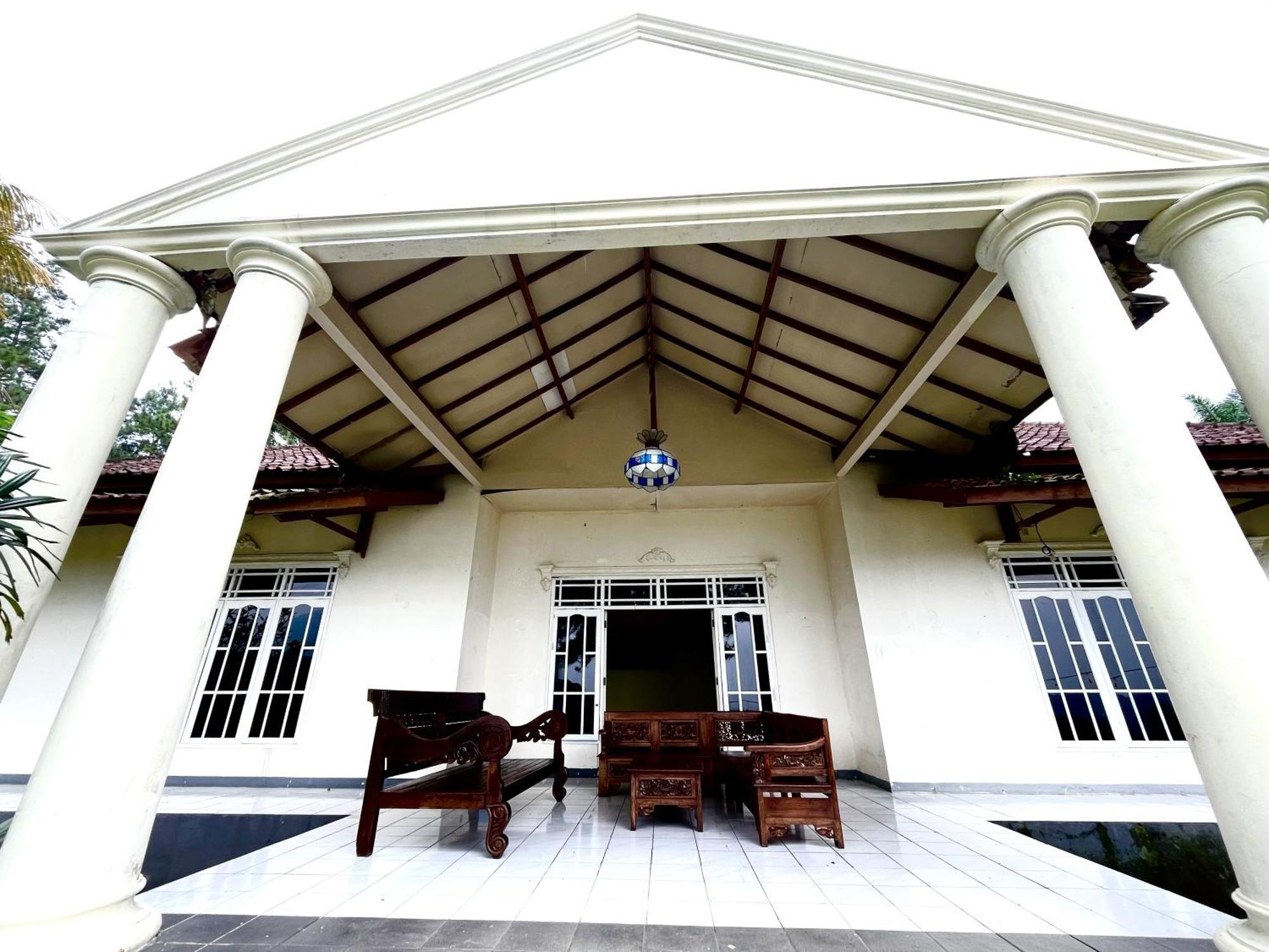 Jcc Villas, Puncak Cipayung  Exterior photo